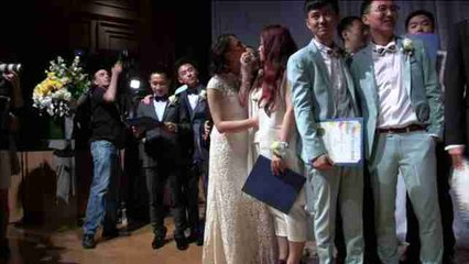 Un concurso cumple el sueño de siete parejas de homosexuales chinos