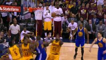 LeBron James Alley Oop on Klay Thompson