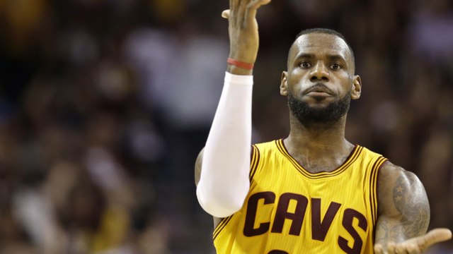 Cavs Slow Down Curry, Warriors in Game 3