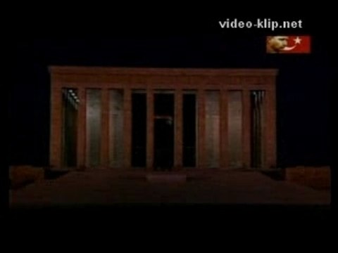 Celik - Yüce Atatürk