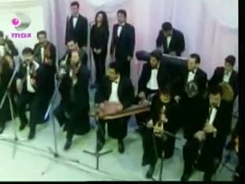 Bülent Ersoy Burası Agora Meyhanesi