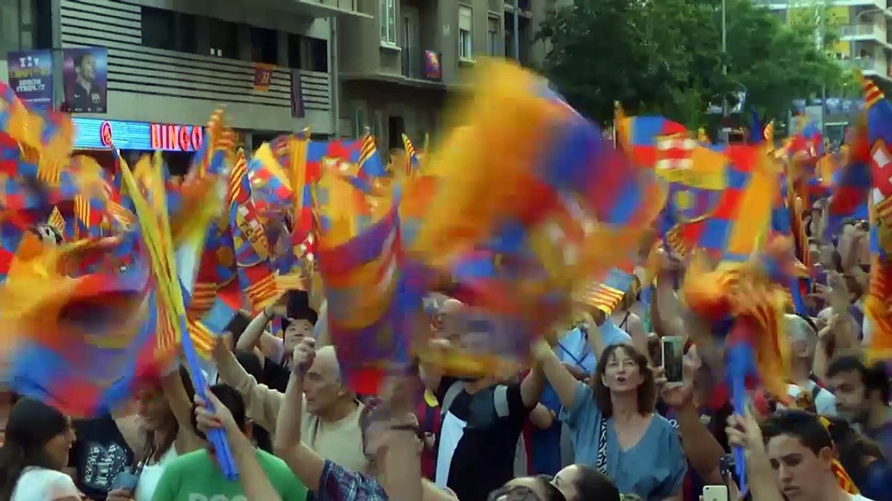 Barca: Enrique und Alves verlängern bis 2017