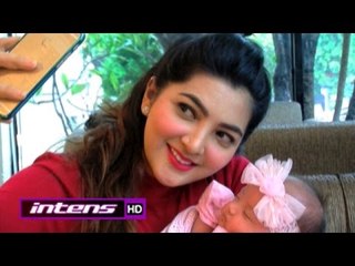 Jalan-jalan Pertama Baby Arsy - Intens 23 Januari 2015