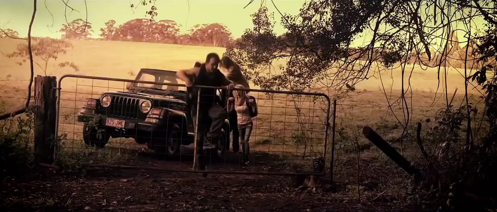 Charlie's Farm Official Trailer 1 (2015) - Tara Reid Horror Movie HD