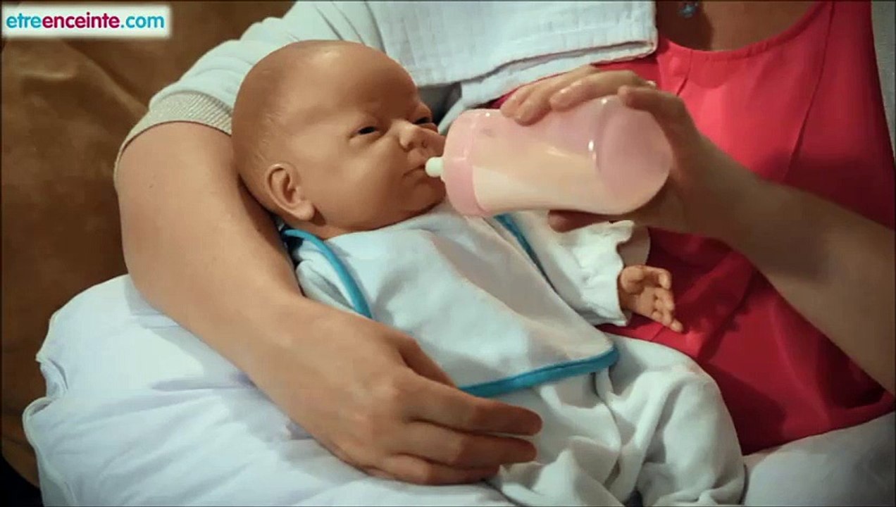 comment donner le biberon à votre bébé ?