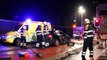 Brandweer bevrijdt zwangere vrouw uit auto bij ongeval op de Bovensteweg in Oosterhout (2013-11-07)