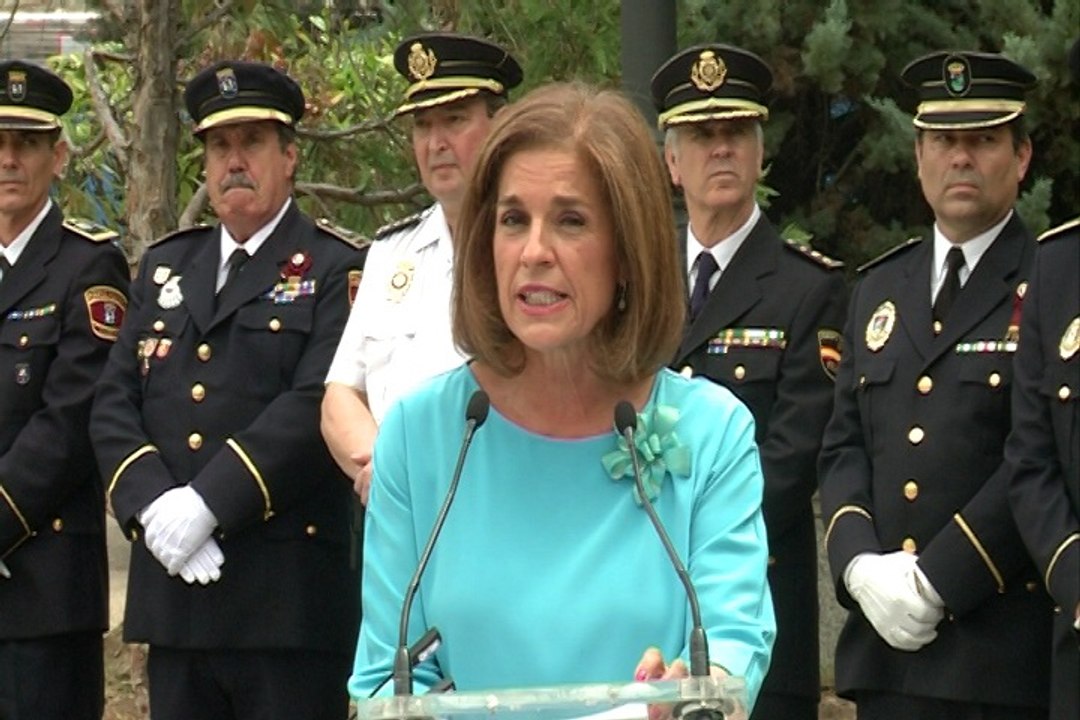 Botella: "Ha sido un honor ser alcaldesa de Madrid"