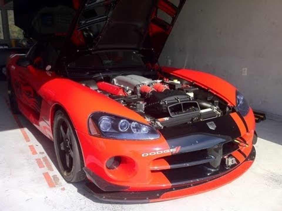 Modified Viper ACR! Details, Start-up, Revs, and Track Flybys!