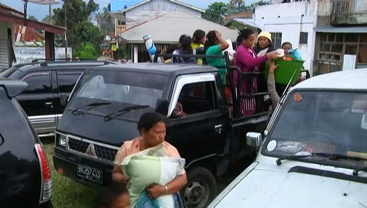Indonésie : 3 000 personnes évacuées après une nouvelle éruption du volcan Sinabung