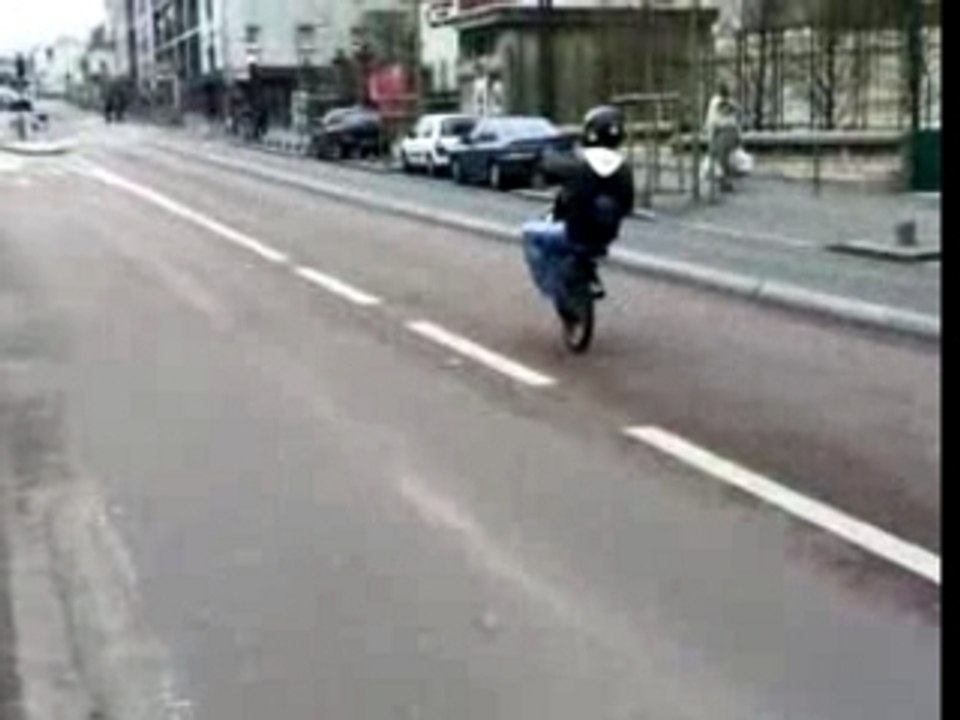 keke vitry 94 square barbusse