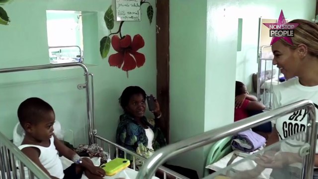 Beyoncé au chevet des enfants malades en Haïti (Vidéo)