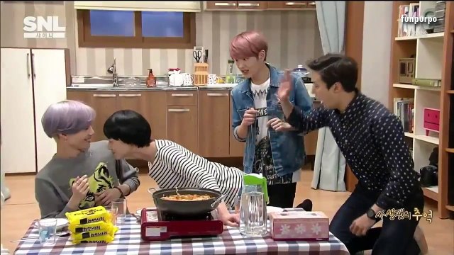 [ENG] 150530 SHINee SNL Korea - [Memories of a Sasaeng Fan] part 2