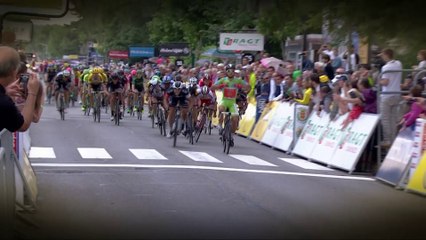 Descargar video: Critérium du Dauphiné 2015 – Race summary – Stage 4 (Anneyron - Porte de DrômArdèche / Sisteron)