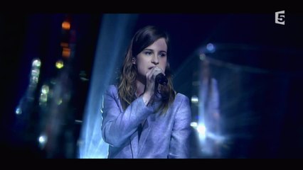 Christine and the Queens " Paradis Perdus" - C à vous - 10/06/2015