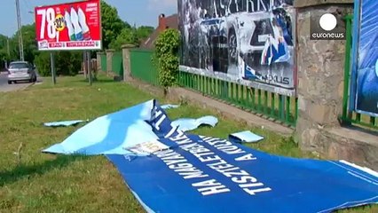 يافطات واستبيان بالمجر حول المهاجرين يقلق البرلمان الاوروبي