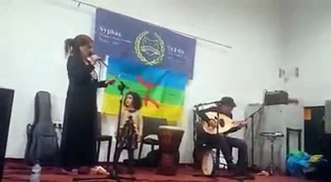 izran Rif ak tanazurt Naima Farisi 25 April bij Tafsut Imazighen in Utrecht