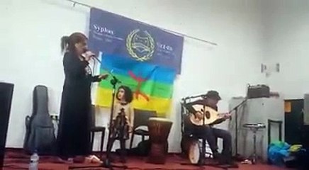 izran Rif ak tanazurt Naima Farisi  25 April bij Tafsut Imazighen in Utrecht
