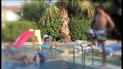 Rus Kızları Nasıl Tavlanır - Animatör Nuri