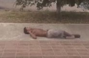 Dos adolescentes duermen en las calles de Puerto La Cruz desde hace tres años
