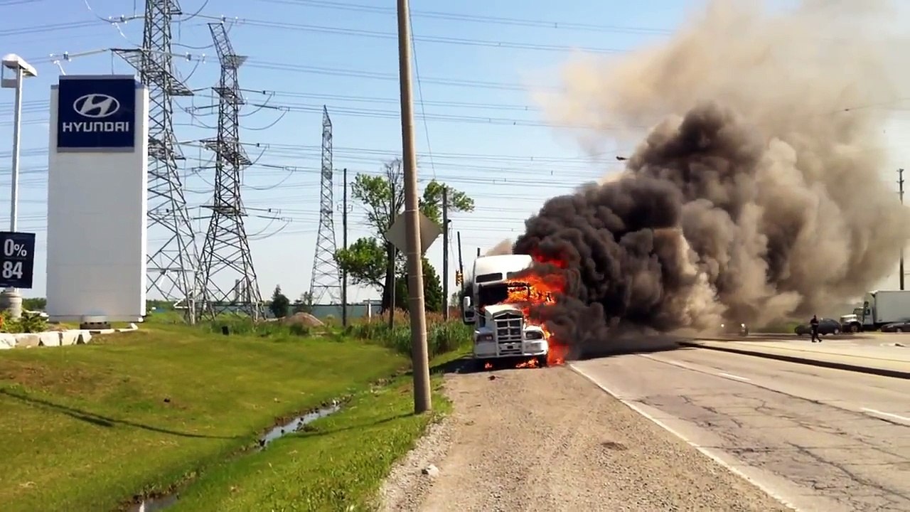 Horrific Semi Truck Fire in front of Hyundai (Raw Video) 14th June 2011