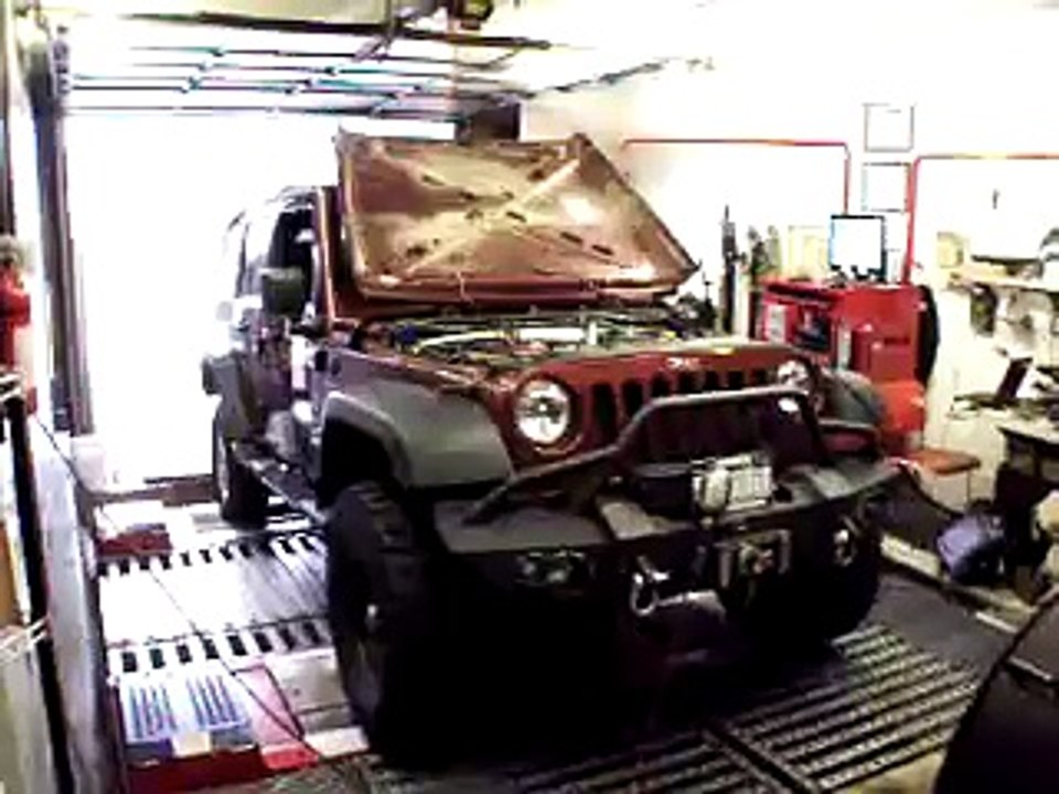 RIPP Jeep Wrangler JK Supercharger Kit Stg1 243whp 31" Tires