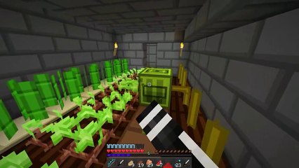 Minecraft: LetsPlay#1 HardcoreFaction sur Foxymc | Base Tour!