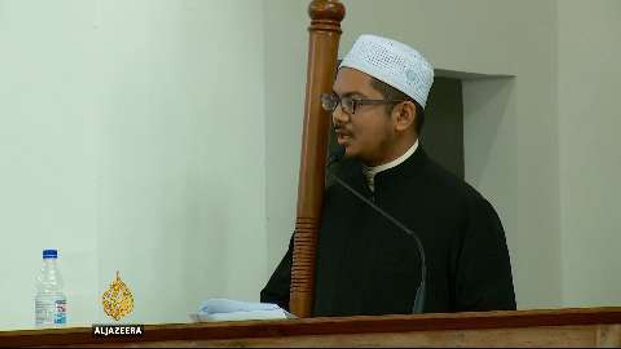Malaysia moves to combat extremism