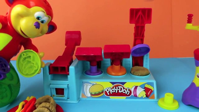 Play-Doh Fast Food Burger Builder with Play Doh Coco Nutty Monkey Play Dough French Fries