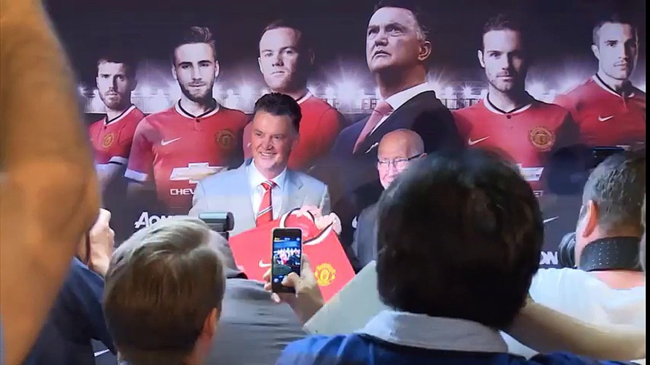 Big spending no guarantee for Manchester United - Hargreaves