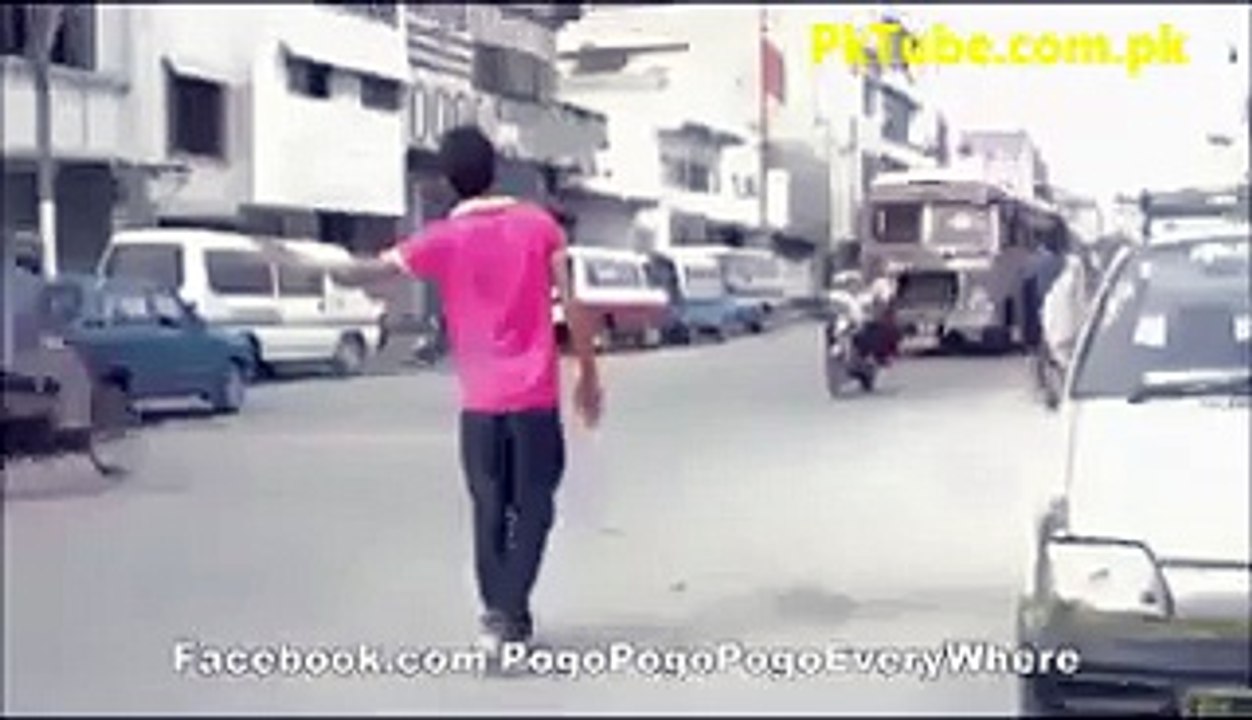 Check Out What he Did when Bus Stopped