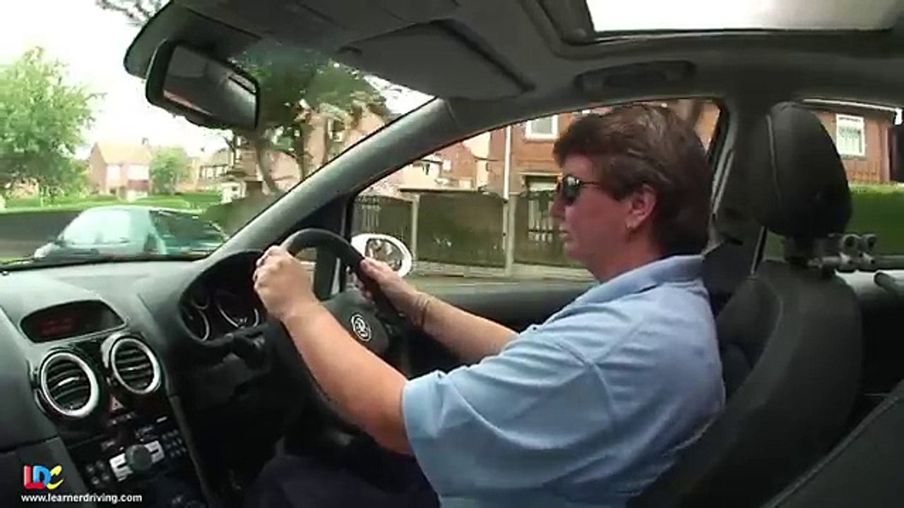 LDC driving lesson 7 - Crossroads and more difficult T and Y junctions - key learning points -