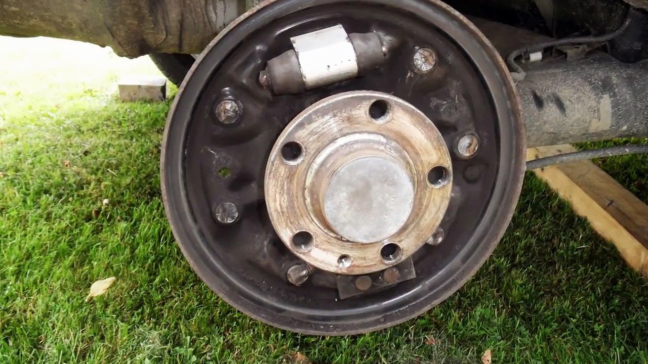 Škoda Fabia výměna zadní bubnové brzdy