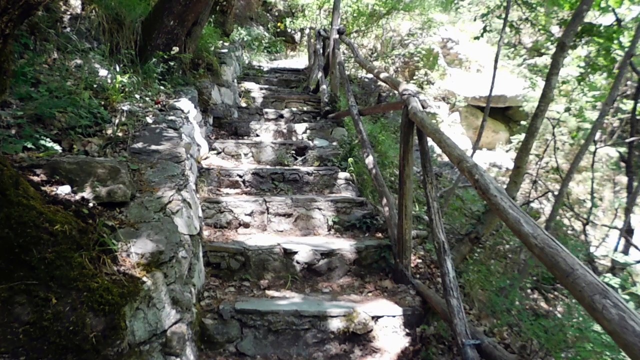 Σπηλαιοβάραθρο2
