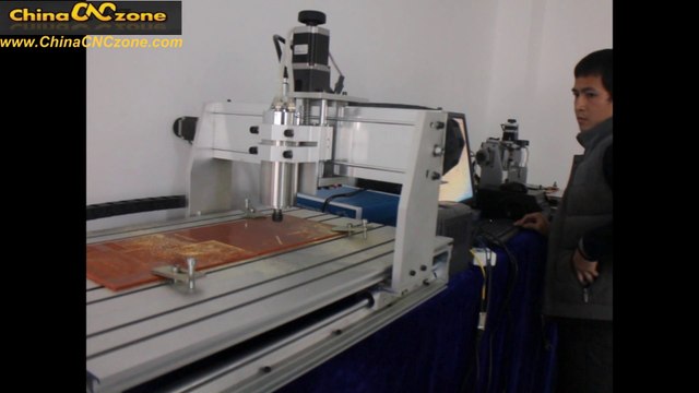 China-CNCrouter.com 6040 PCB CNC Router Machine working drilling/ milling/ engraving