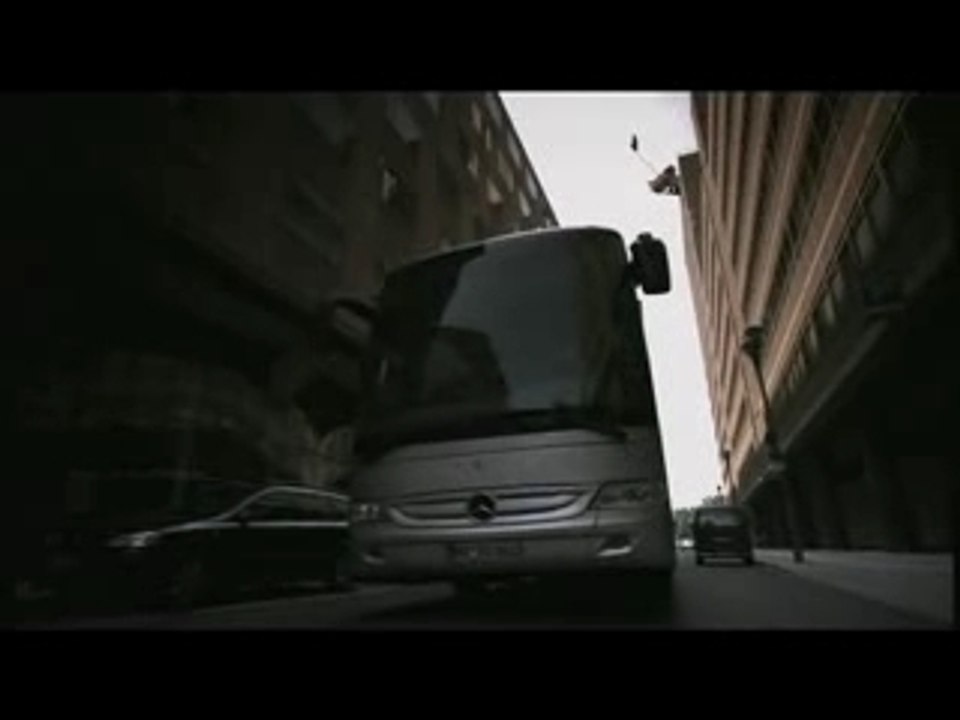 Ausschnitt Werbespot MB Bus Tourismo II