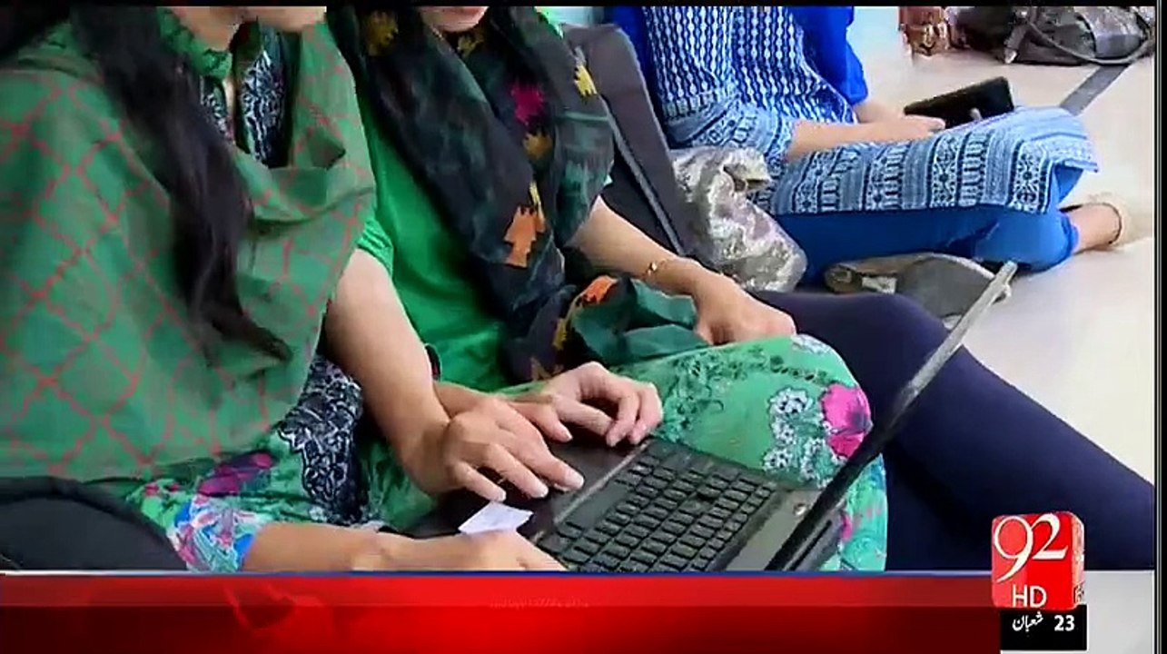 Shahbaz Sharif Ke Diye Gaye Laptops Taleem Ke Liye Kam Tafreeh Ke Liye Zyada Istemal