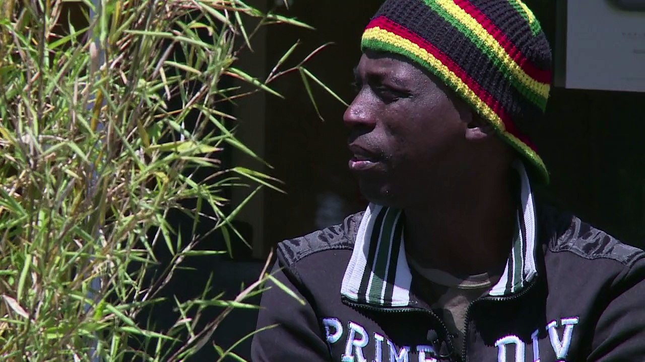 Le Bois-Dormoy, refuge des migrants expulsés de La Chapelle