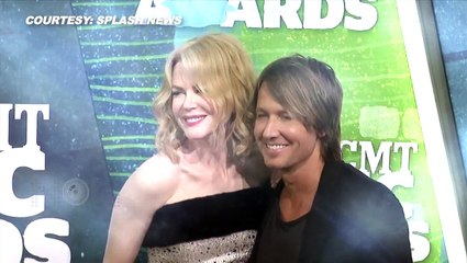 (VIDEO) Nicole Kidman & Keith Urban Get FLIRTY On The CMT Awards 2015