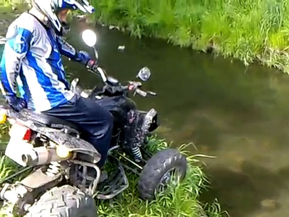 Quad Eagle Rush 250 Woda