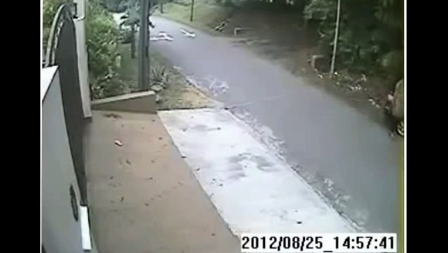 Shameful Act with 2 Indian Girls