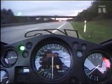 Honda CBR 1100XX doing 310km/h on a highway .. crazy