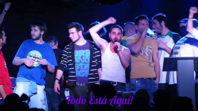Pablo Iglesias Drogado o Borracho / Drunk en La Tuerka cantando La Internacional