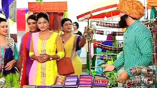 Yeh Rishta Kya Kehlata Hai - 11th June 2015 - Akshara Ke Liye Naitik Bana Chudiw (1)