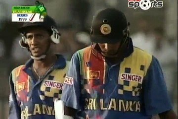 Sri Lanka need 16 runs in 14 balls with 5 wickets
