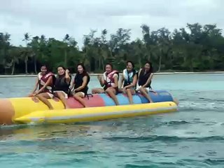 banana boating escapades with my  garlsz!