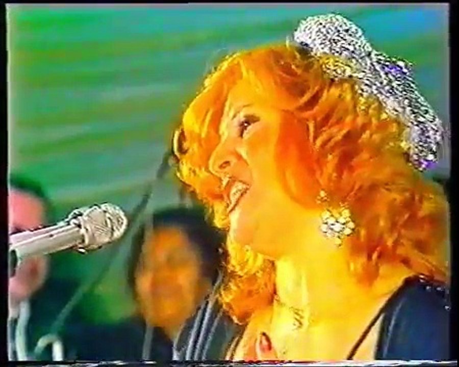agany2009- سعاد عبد الله.حفلة الكويت انا المسيكينه