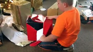 Kid opens Xbox One for Christmas  Troll Funny reaction