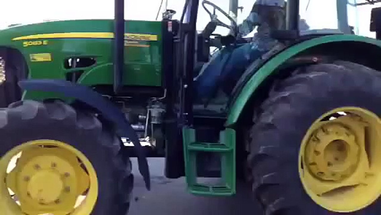 Erkunt Servet 80 4 ws John Deere  5083  Çekişmesi ©