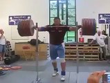 290kg Squats without using hands !!! Just amazing?syndication=228326