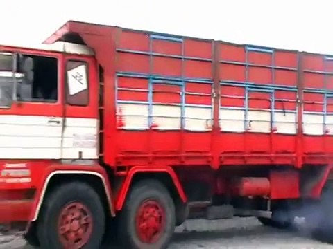 Pegaso 1066 Palanquero.mpg